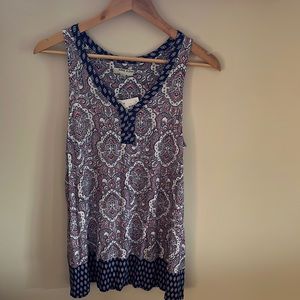 Women’s paisley thanks top size small